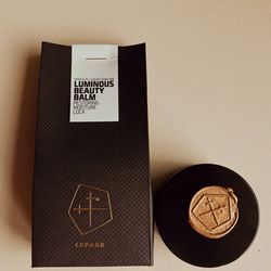 LUMINOUS BEAUTY BALM: Ultra Restorative Moisture Lock