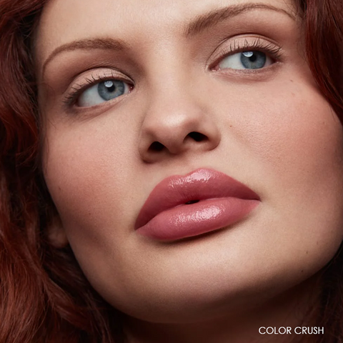 KNUTZEN Nourishing Lip Gloss