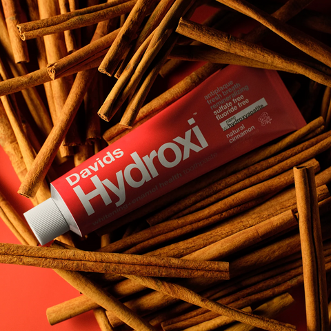 Davids Premium Natural Cinnamon Toothpaste - Lifestyle