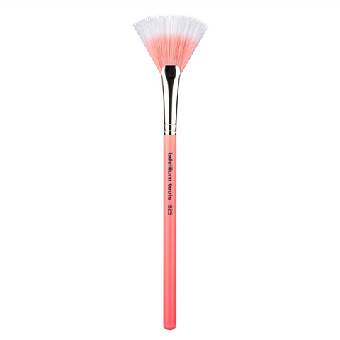 bdellium tools fan brush